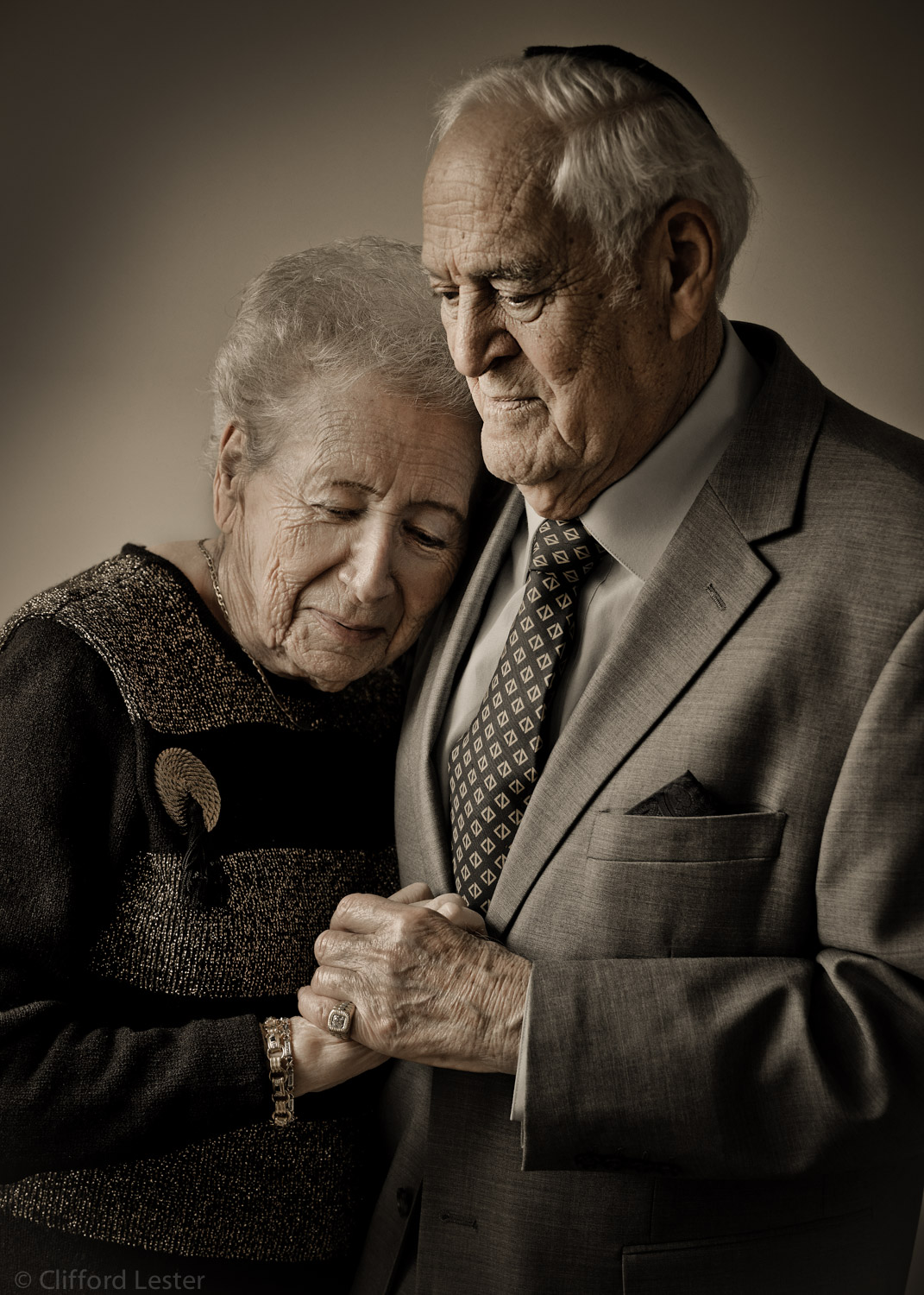 Cantor and Isabelle Szneer