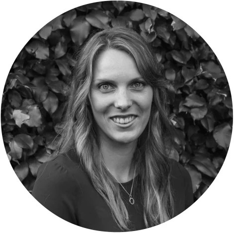 laura-peat-dietitian.jpg