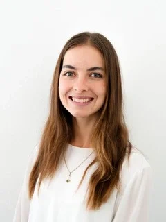 image of auckland gut health dietician lauren vodanovich