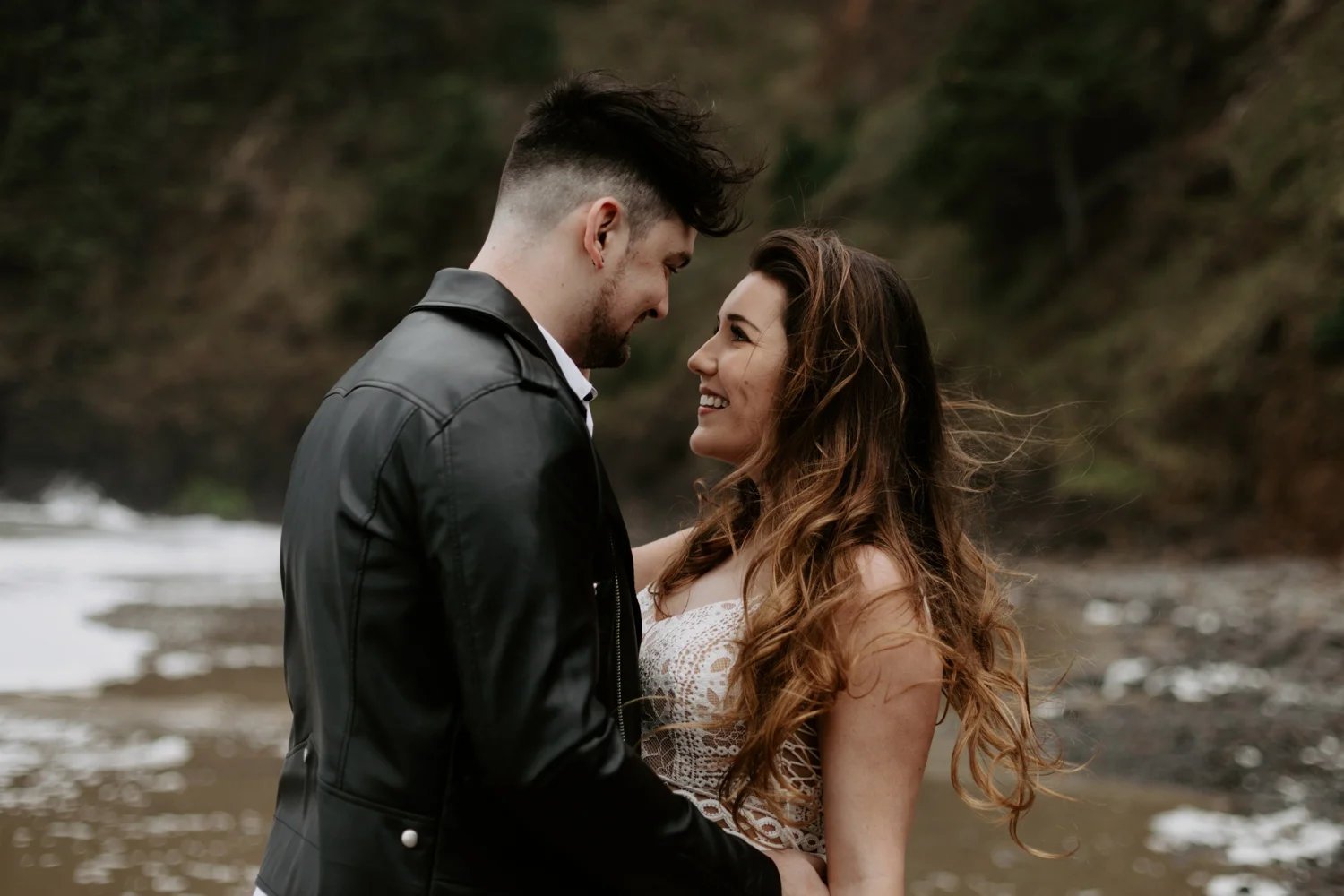 intimate-oregon-coast-elopement-2018-04-26_0006.jpg