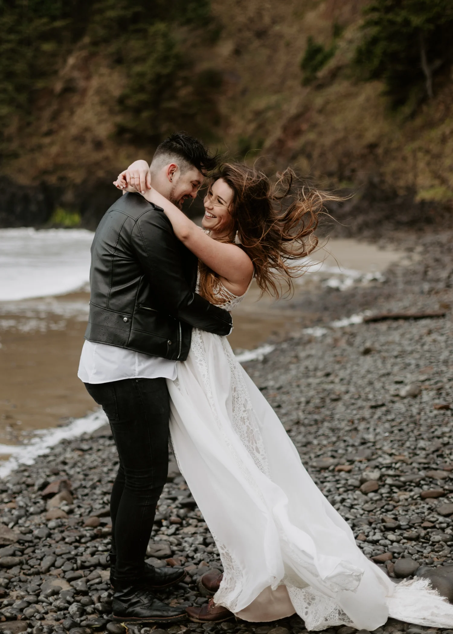 intimate-oregon-coast-elopement-2018-04-26_0021.jpg