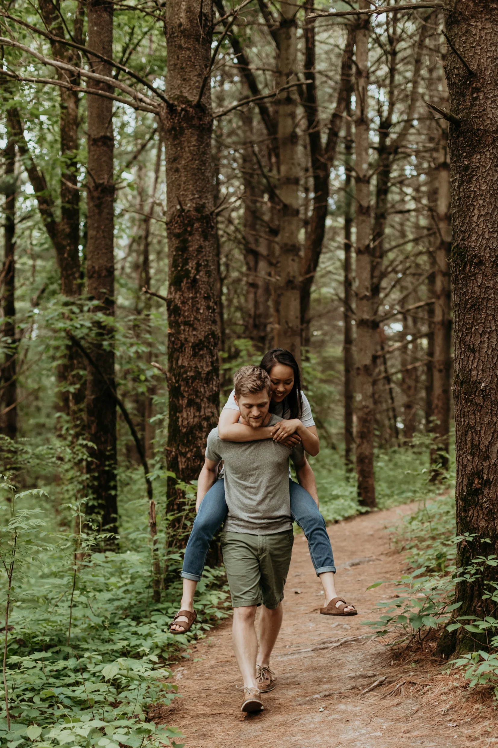 2018-06-06-adventurous-madison-wi-engagement-photos-0005.jpg
