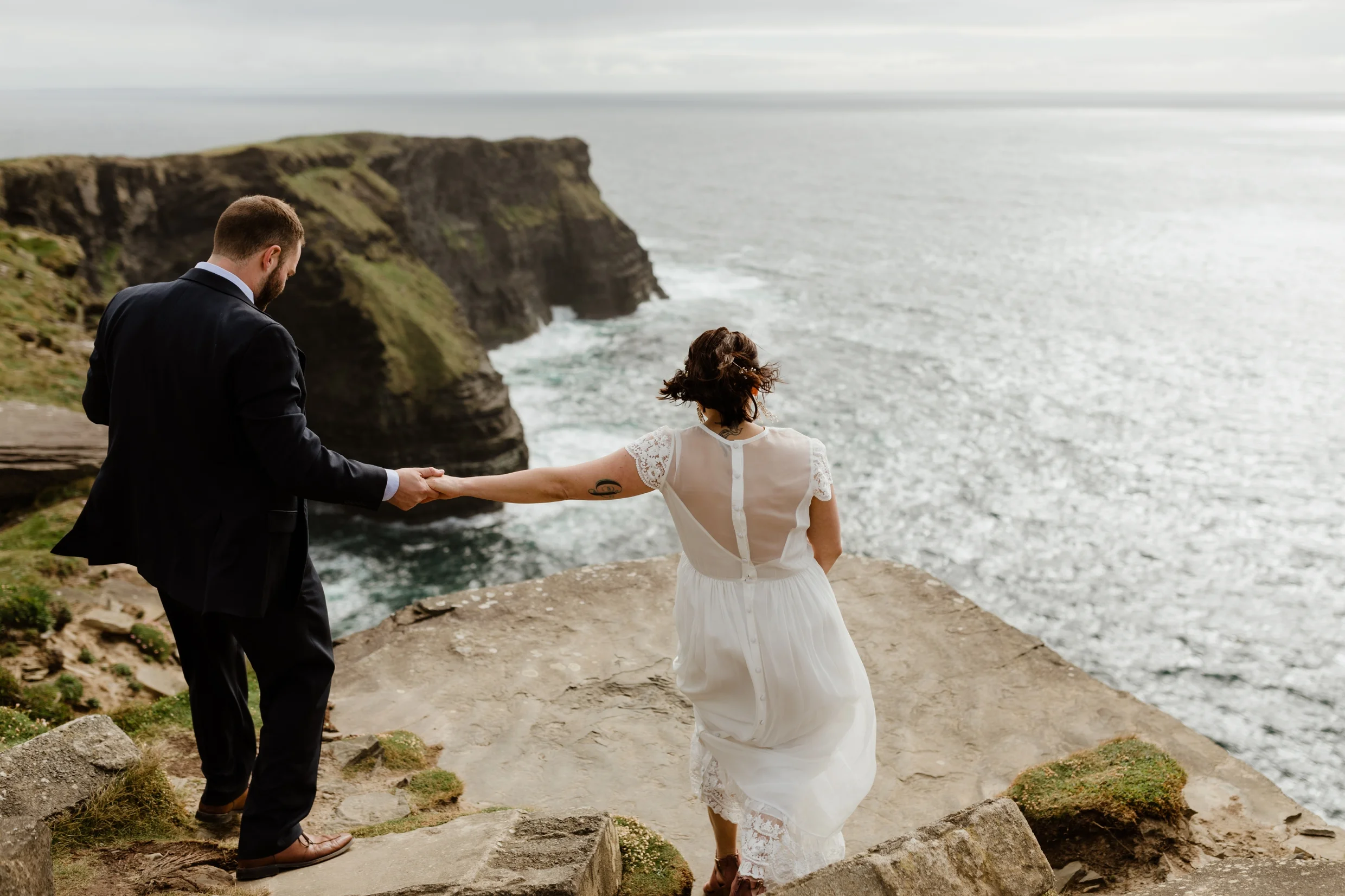 cliffs-of-moher-ireland-adventurous-elopement-16.jpg