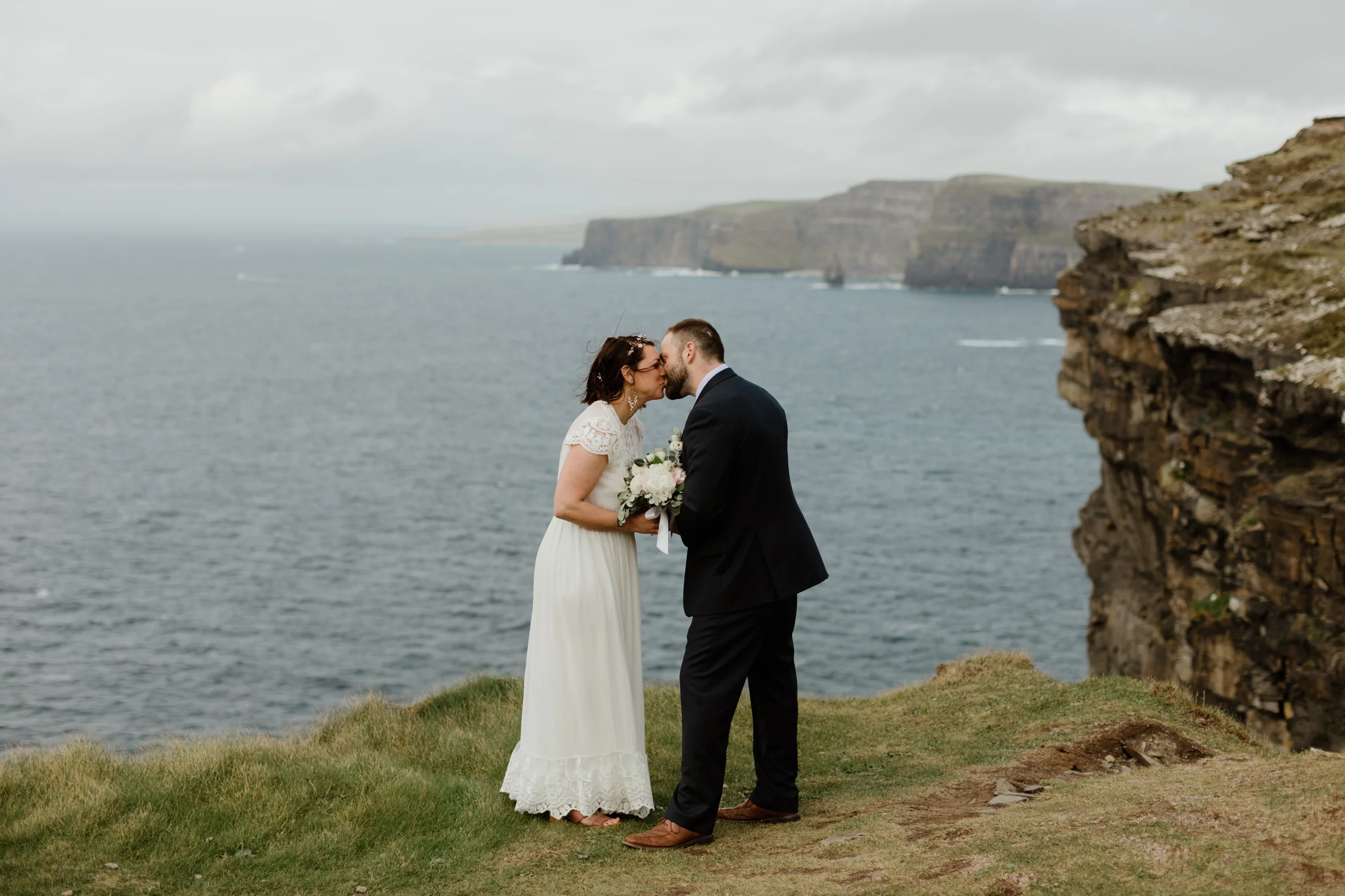 cliffs-of-moher-ireland-adventurous-elopement-46.jpg