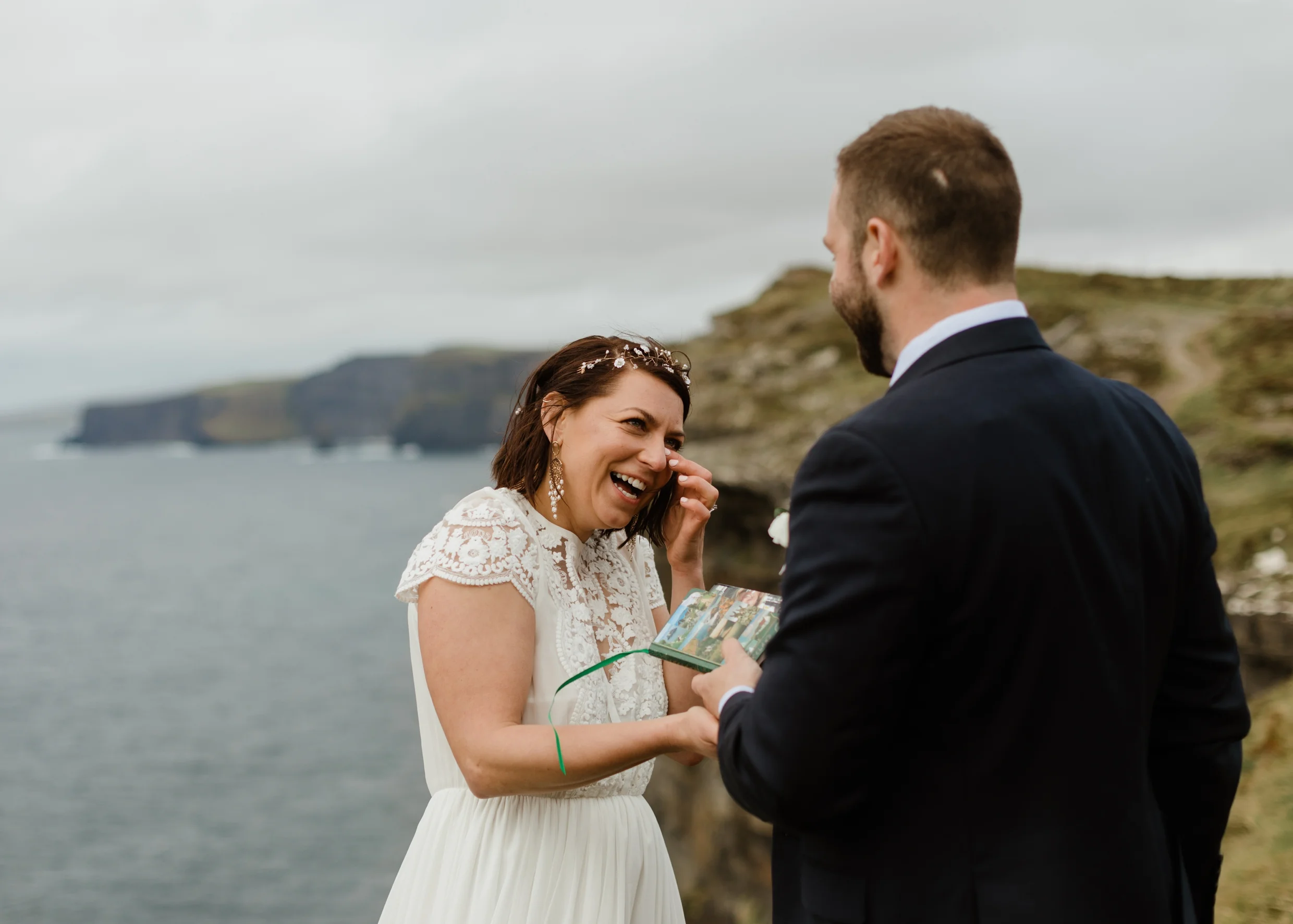 cliffs-of-moher-ireland-adventurous-elopement-62.jpg