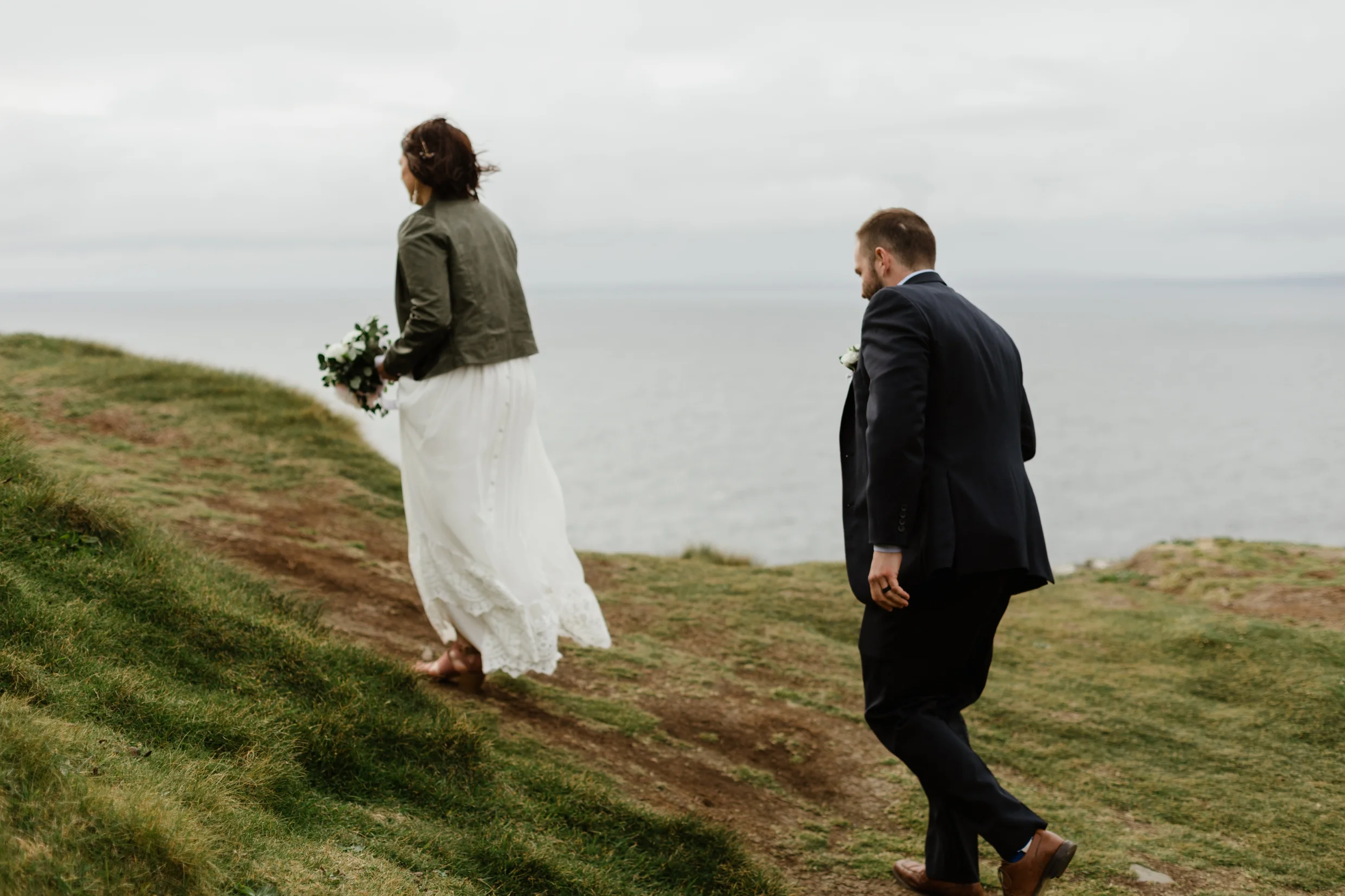 cliffs-of-moher-ireland-adventurous-elopement-69.jpg