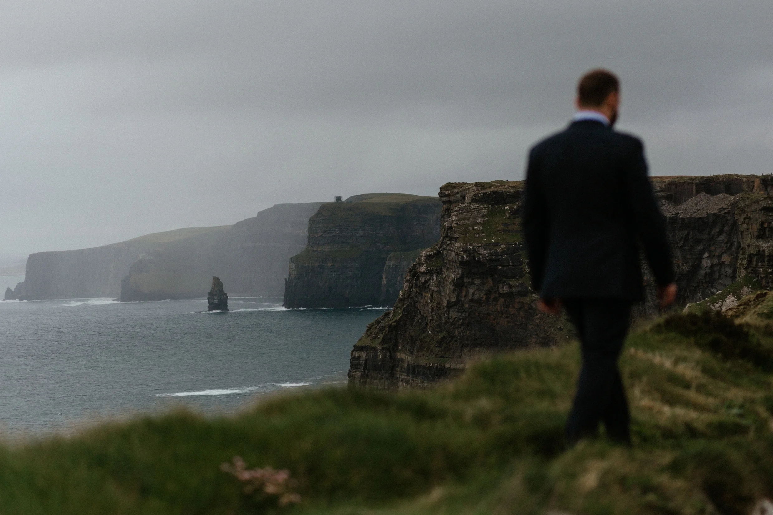 cliffs-of-moher-ireland-adventurous-elopement-114.jpg