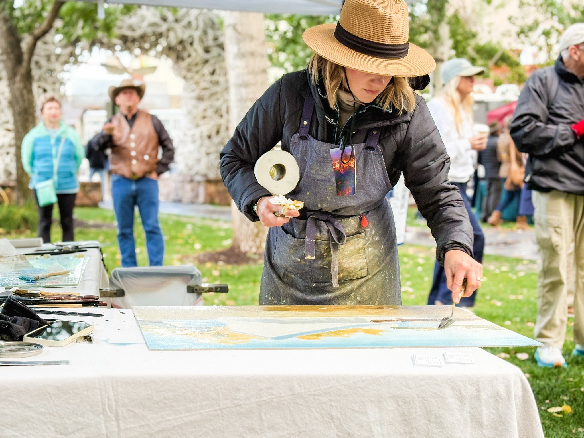 Allie Zeyer painting in the Jackson Hole WY QuickDraw event, Fall 2025