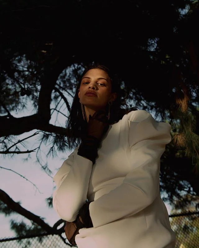 Trying to enjoy as much sunlight as possible ☀️☀️☀️ @dintofficial design featured in #editorial for @thekunstmagazine ⚡️ photographed by 📸 @messinaphotos styled by 💃 @styledbymnc__ with model 🤩 @kylasorad ✨✨✨ #model #editorial #magazine #kunstmaga