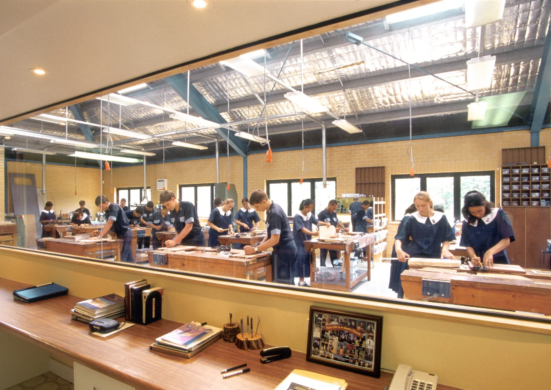 Materials Tech & Students.jpg