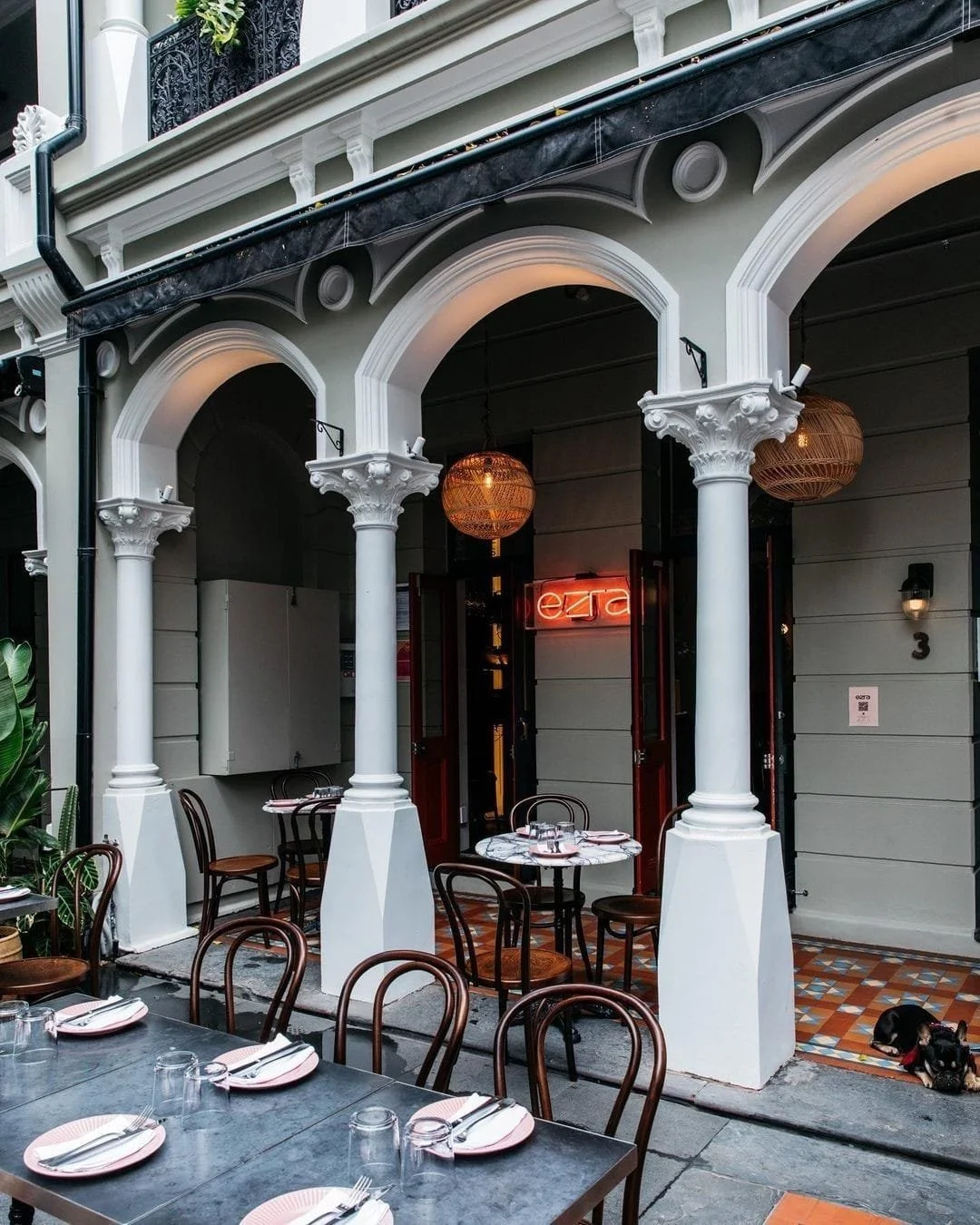 Book Potts Point on Sunday