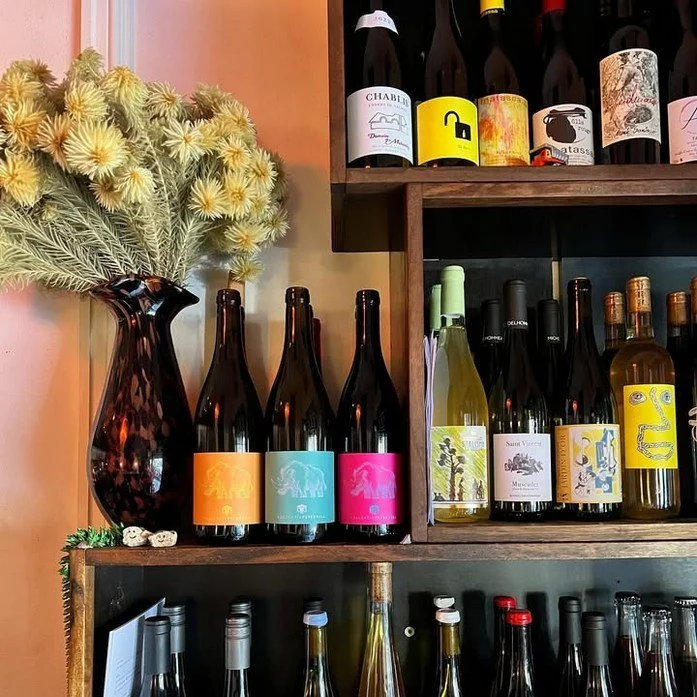 We are excited to announce the addition of  @caravinpottspoint  to our Potts Point dining experience.

Tucked into an elegant Art Deco space on the ground floor of the New Yorker building and seating just 24 diners, Caravin has been punching above it