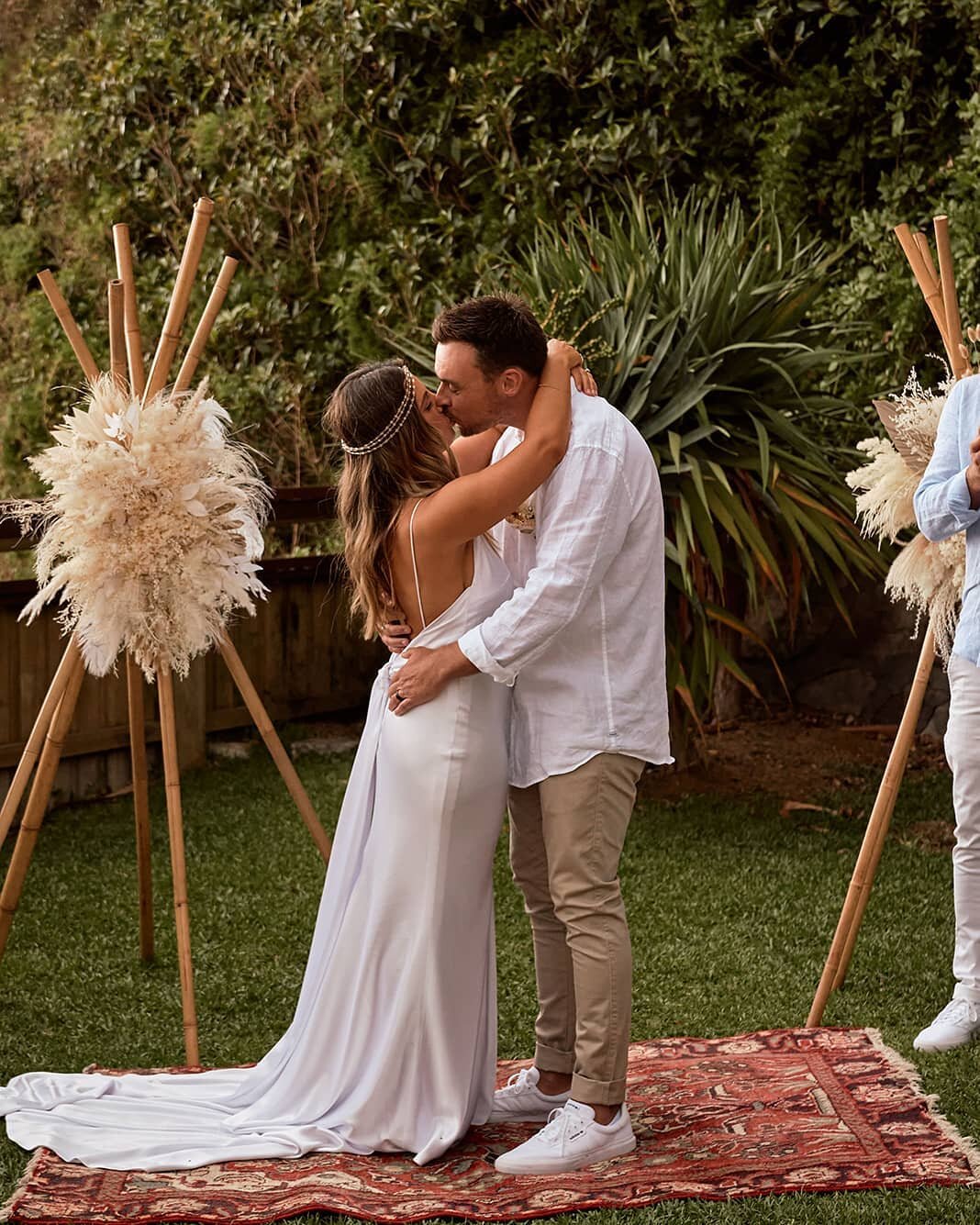 [ Daisy + Chris ] 

#bilgolasurfclub #bilgolabeachwedding
#weddingphotography #weddingday #wedding #sydneyweddingphotography #sydneyweddingphotographer #weddingphotographer #weddingphotography #weddinginspiration #weddingideas #destinationweddingphot