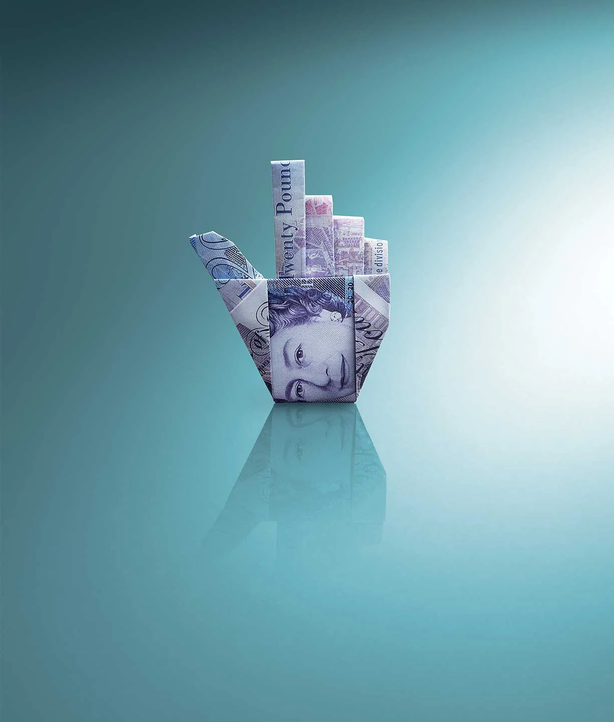 Deutsche bank<br/><span style="font-size:0.8em;">Origami mano</span>