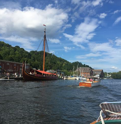 Kingston Viking Ship and Wild Rose.png