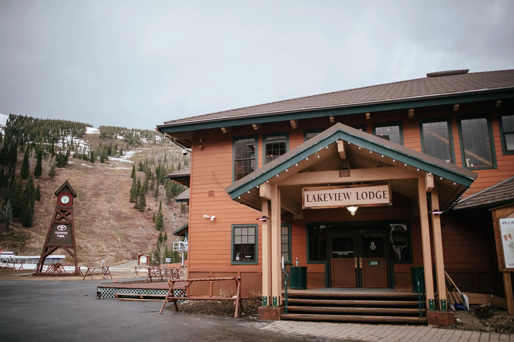 Lodge Wedding in Idaho