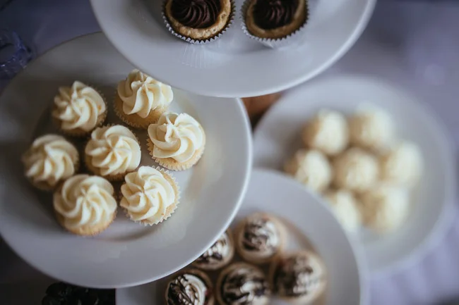 Winter Wedding Cupcakes and Desserts