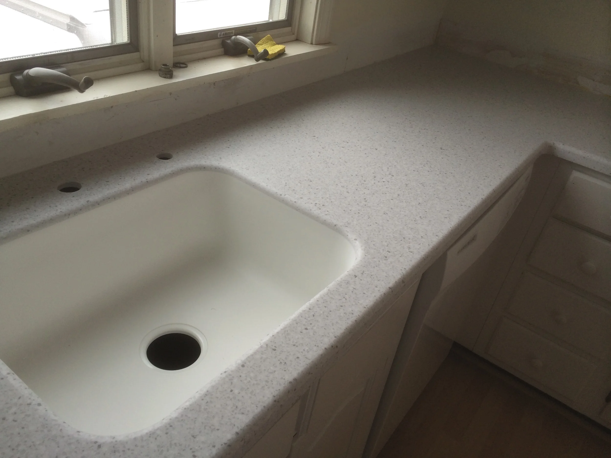  Corian Counter with Seamless Corian Sink 