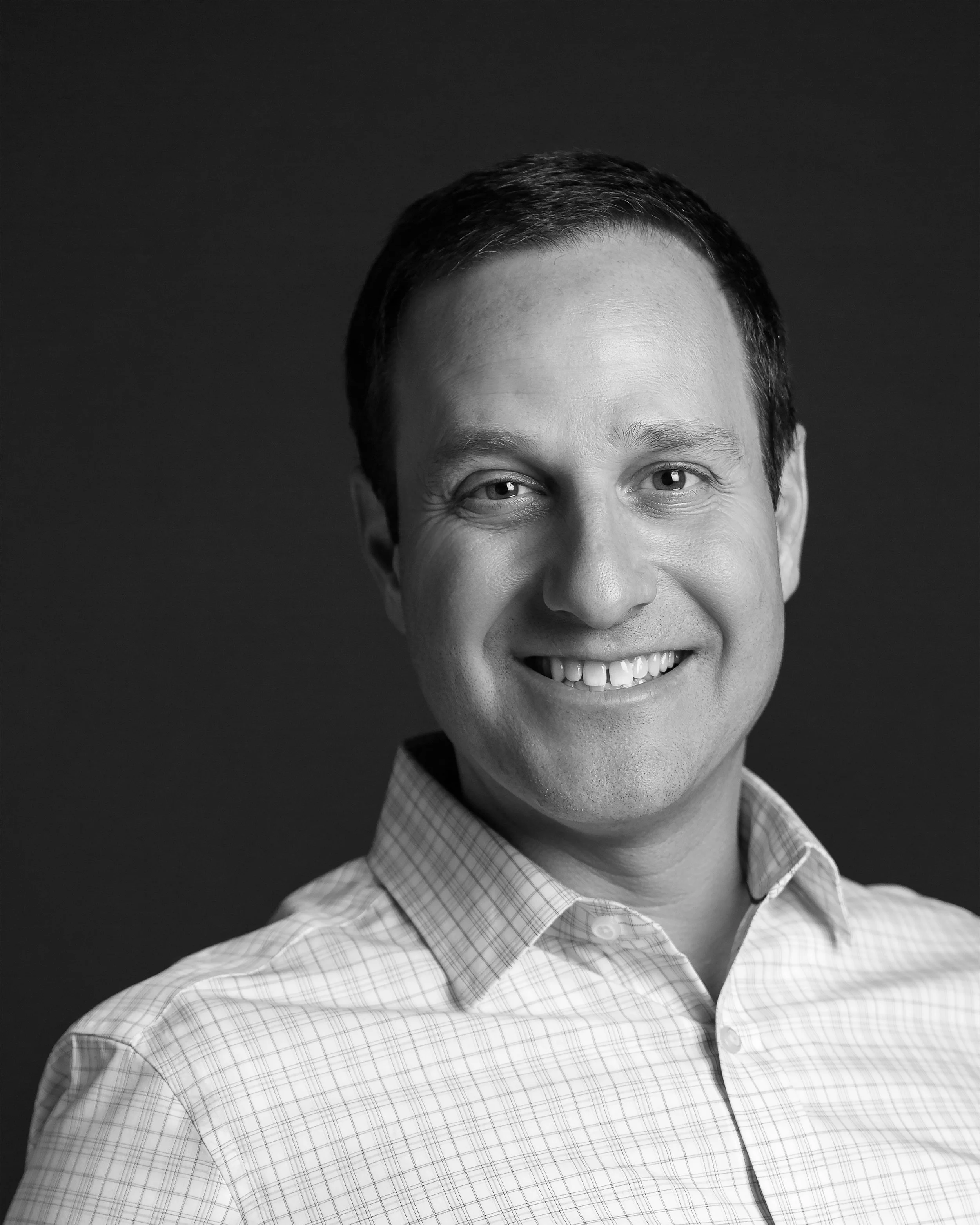 LukeB_W_20190117_MARPA_Headshots_-8967-Edit-2.jpg