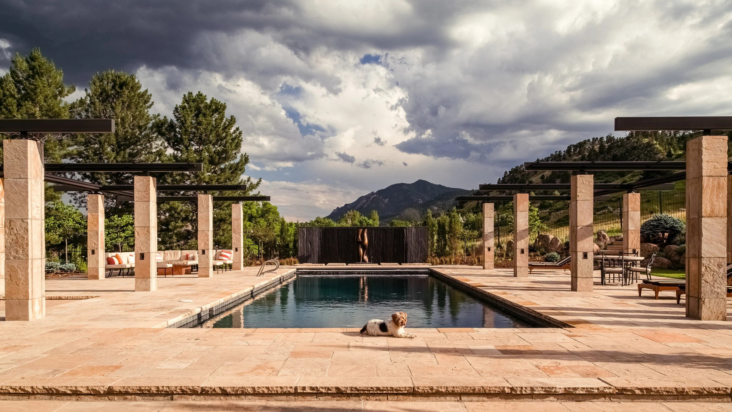 TWO FORMS Location: Boulder, Colorado Completion: 2019 Collaborators: Sculpture: David Osika Water Feature: Integrity Pool Builders Photo Credit: Logan Manaker