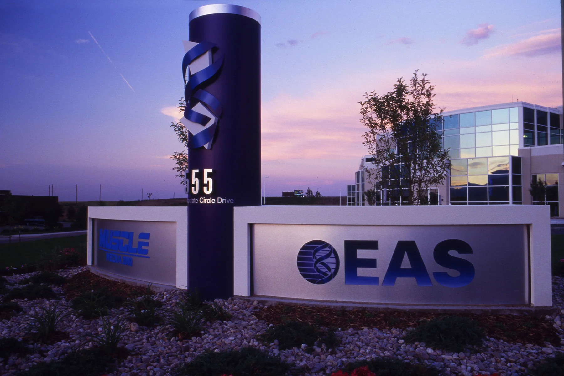 eas.jpg