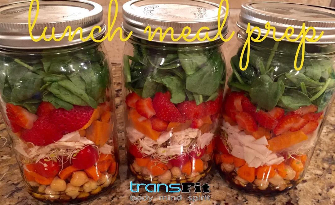 lunch meal prep salad jars.jpeg