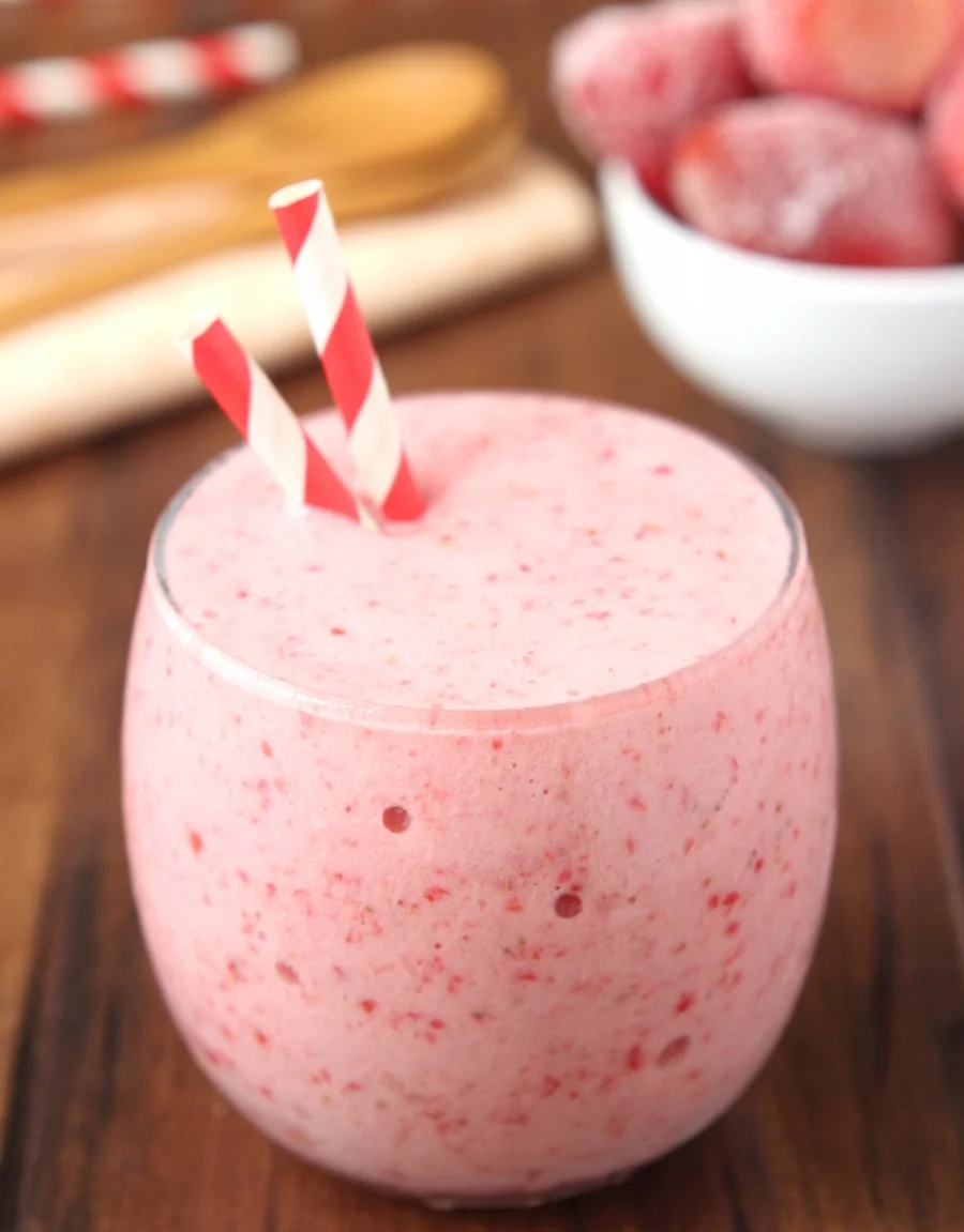 strawberry-shortcake-smoothie_1575.jpg