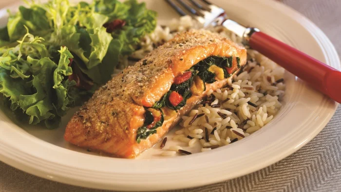 spinach-stuffed-baked-salmon1-1.jpg