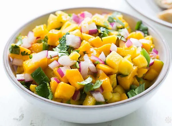 mango-salsa-horiz-a-1600.jpg