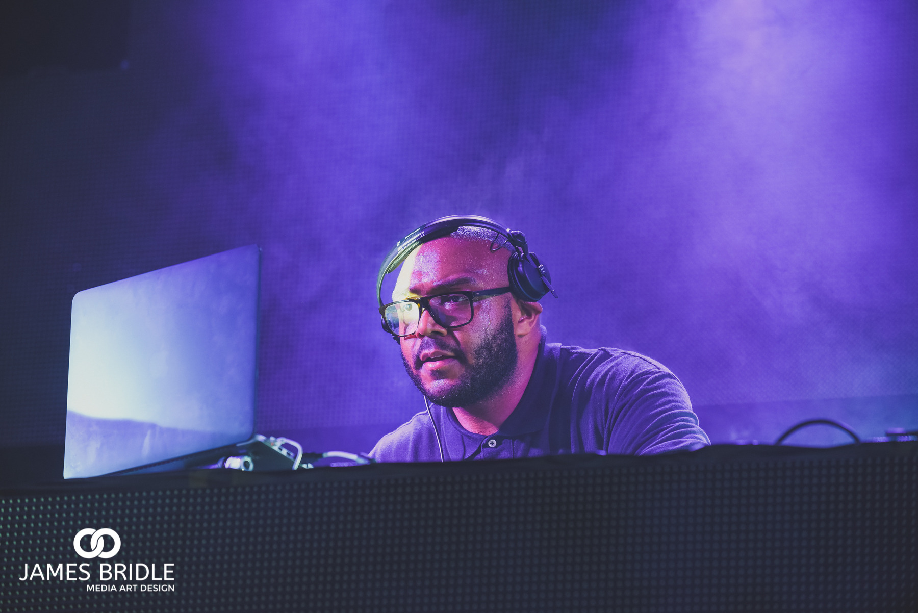 MistaJam playing main stage at SoundClash Festival 2016