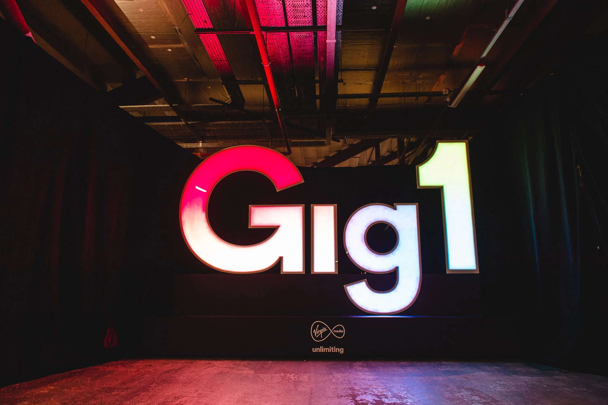 Craig David at Southampton FC with Virgin Media's Super Fast Gigabyte Broadband