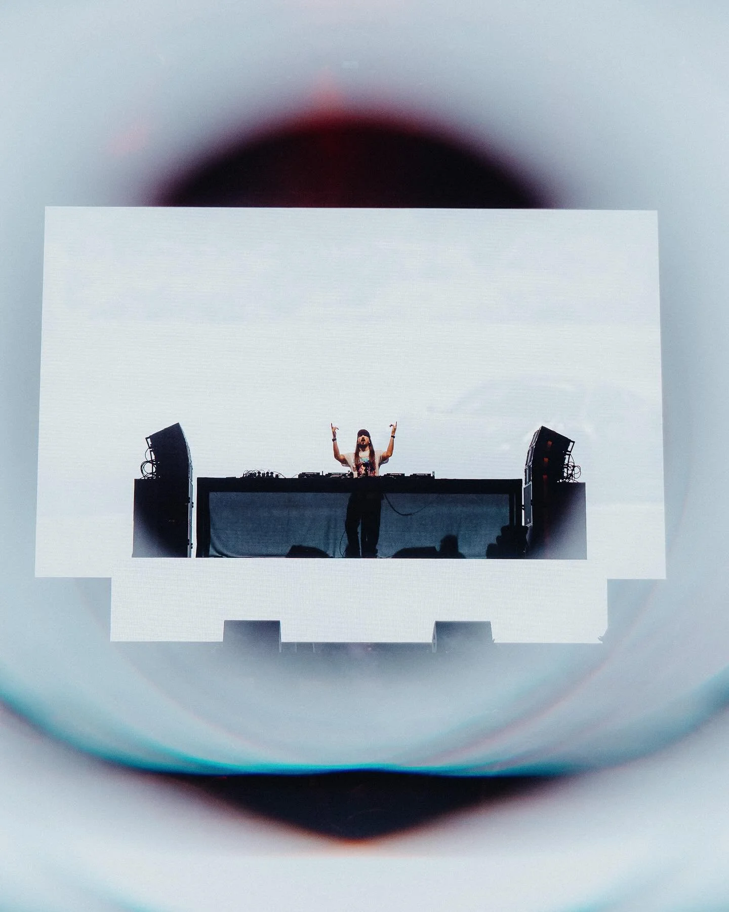 Reflecting on Part 1 of 2025 Summer Tour with @steveaoki memories made, challenges overcome and content created ✅ Greatful for these moments of ecstasy! 
.
.
.
@nikoneurope Z9 / @wearecontours by @samneill.photo 
.
.
.
.
#musicphotography #musicphoto