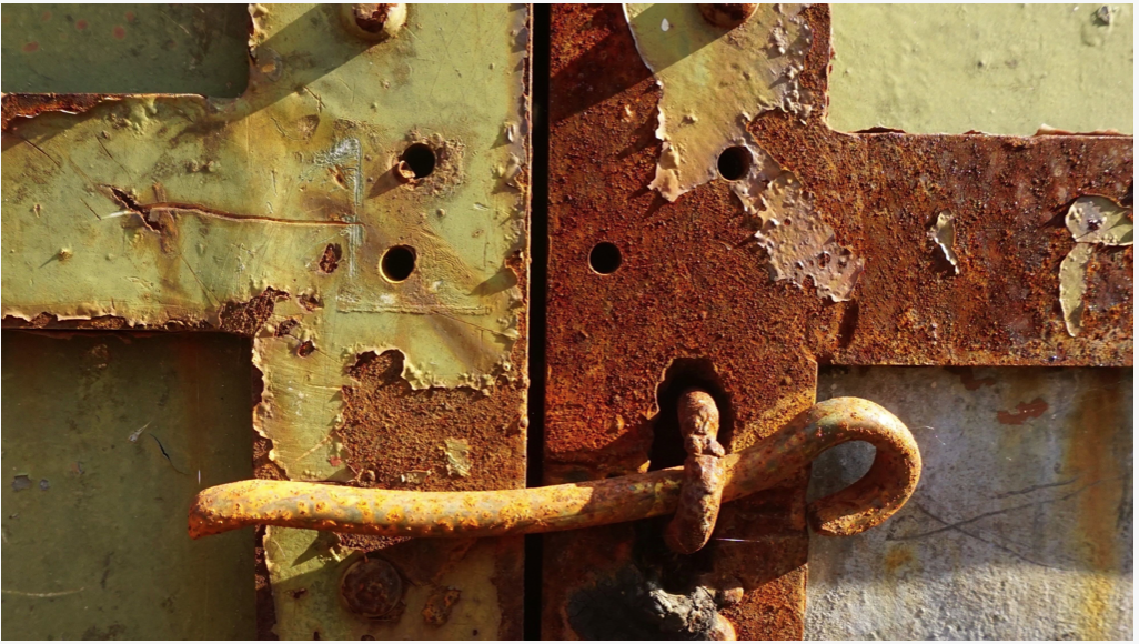 Urban Gritty City: Macro and Close Up 