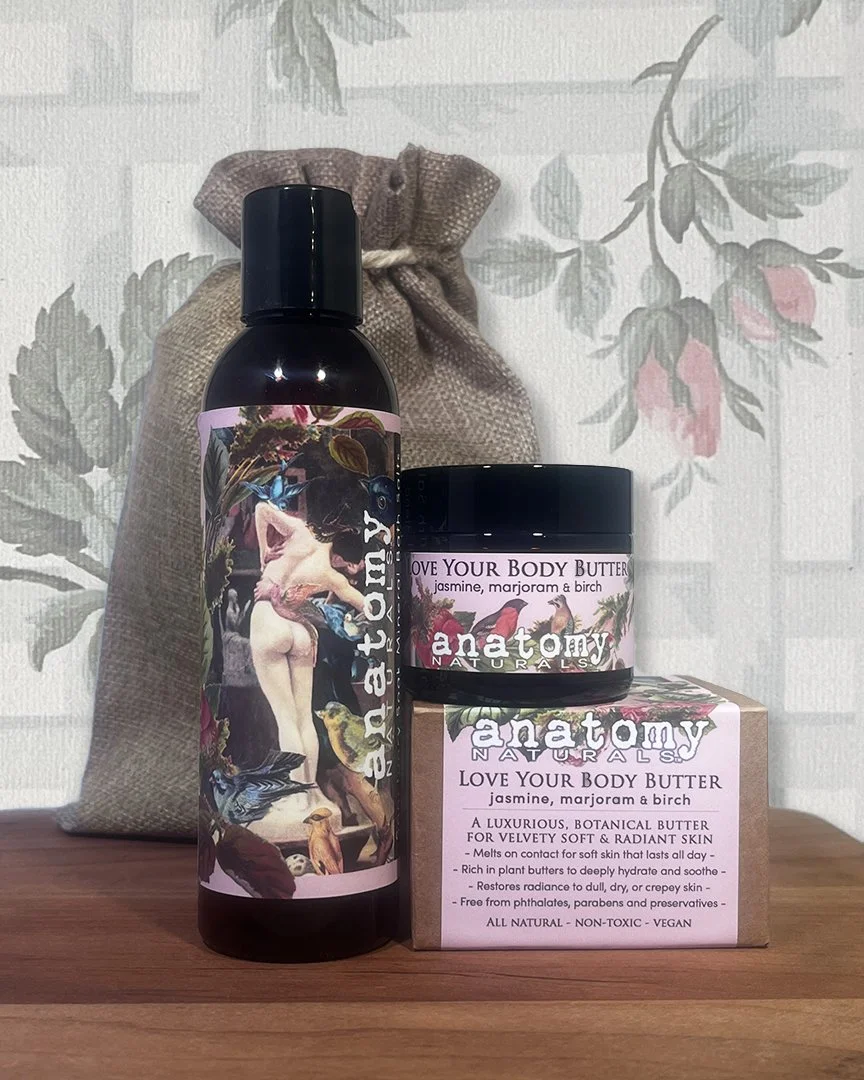Floral Jasmine body oil and body butter gift set with linen bag, 6 oz after shower oil and 1 oz body butter with box