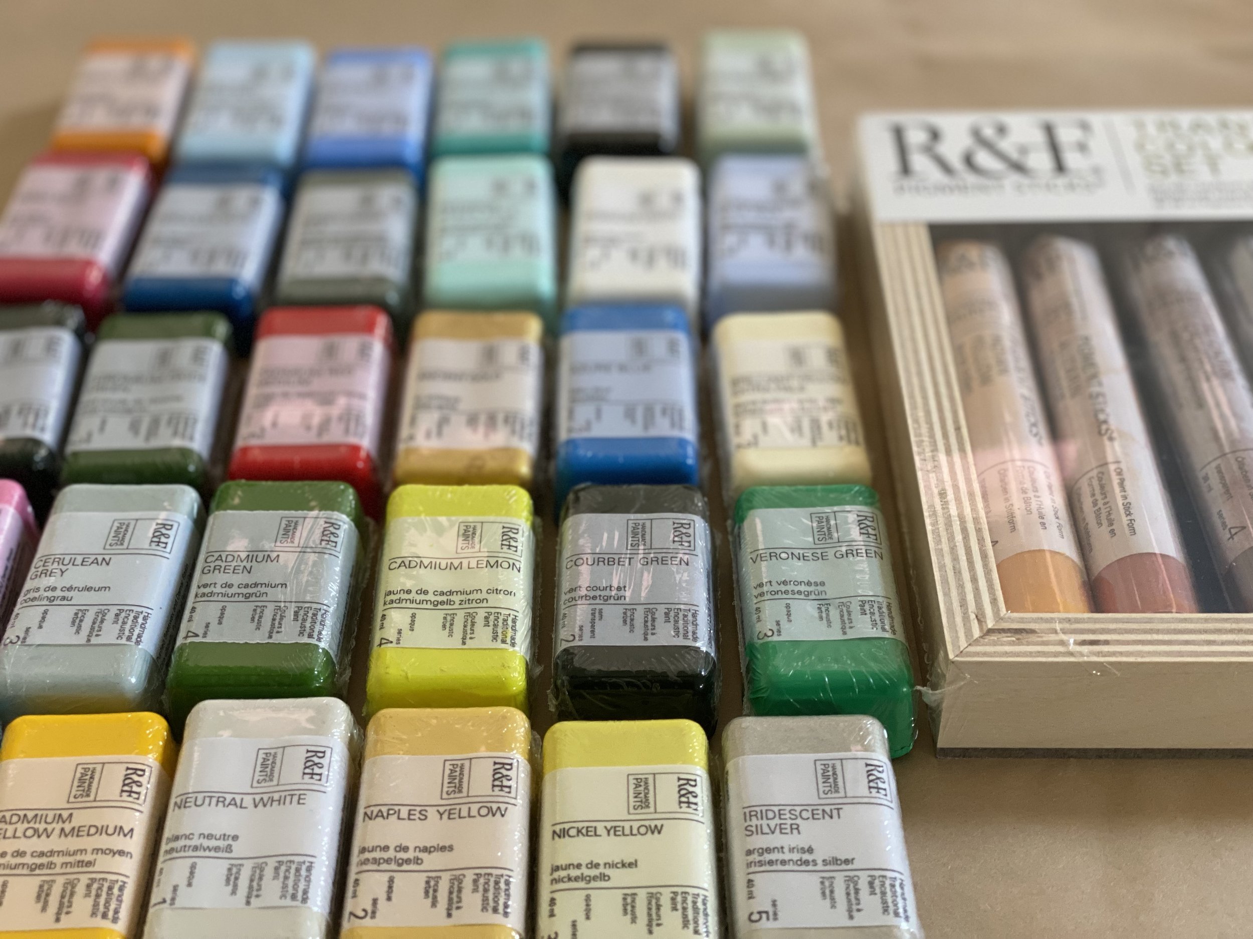 Can You Combine Pigment Sticks With Tube Oil Paint? — R&F Handmade Paints