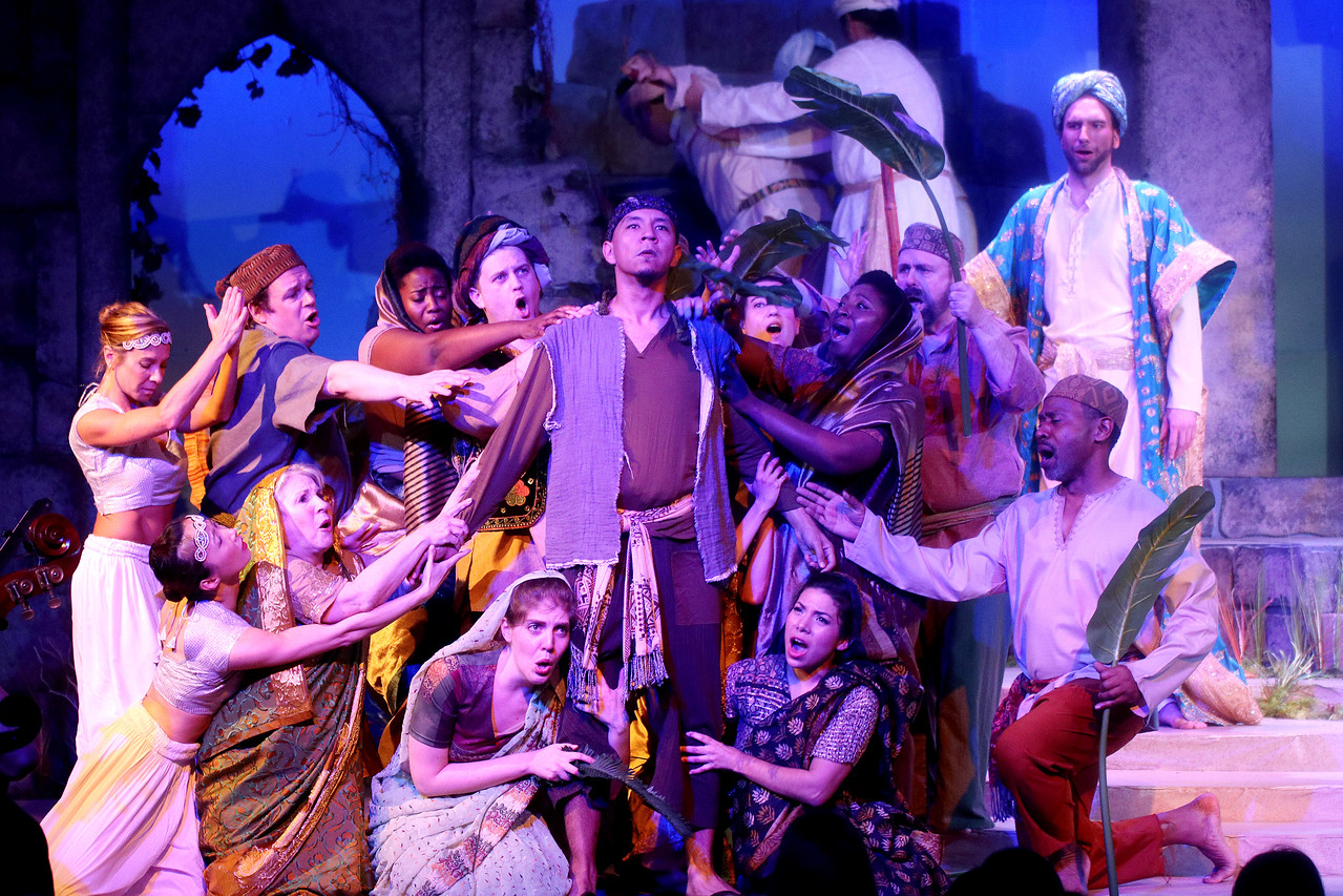 oh! the pearl fishers feb 17 (7).jpg