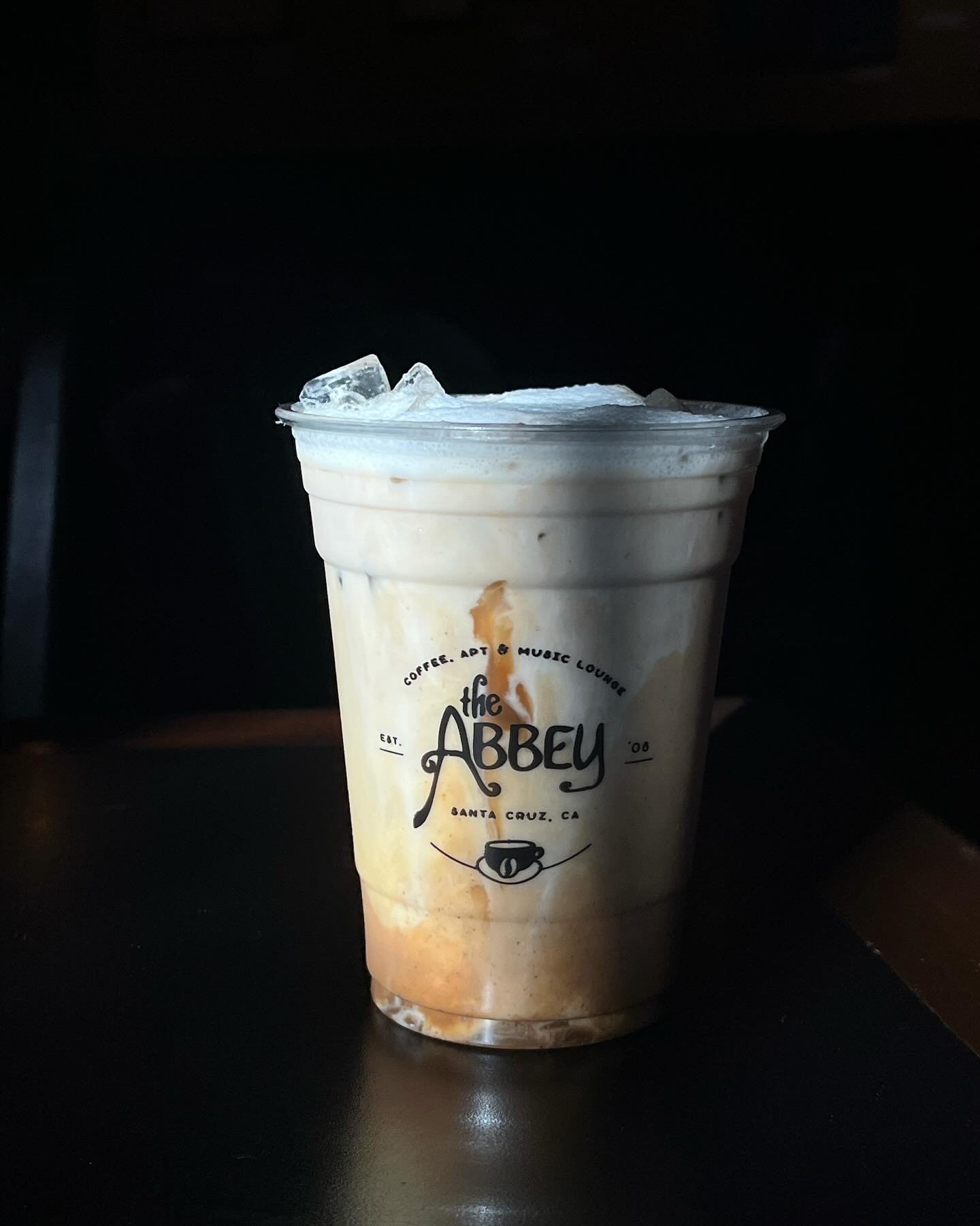 Iced Carmel cinnamon shaken espresso with vanilla cold foam 🤎 #localcoffee