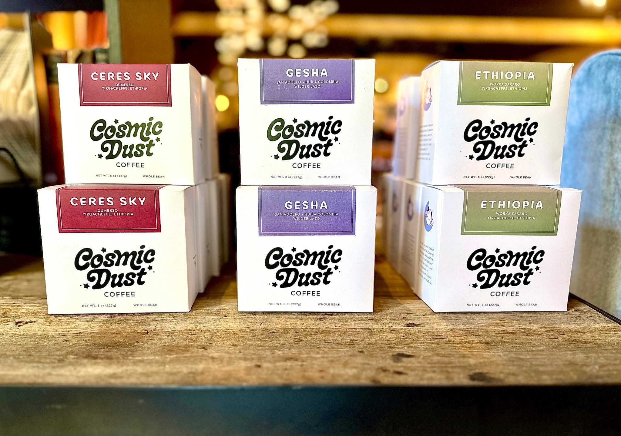 We are very excited about our partnership with @cosmicdustcoffee for the July pour over menu! Cosmic Dust is from San Jose and focuses on small batch, sustainable coffees and all their coffee is amazing!!
#thabbeysc #cosmicdustcoffee #ucsc #downtowns