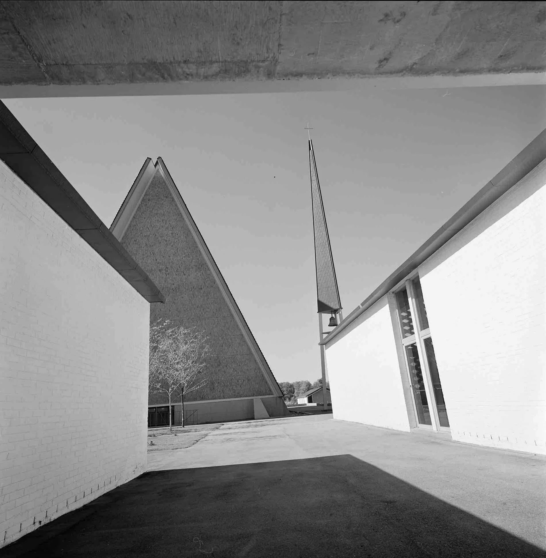 Eero Saarinen, Concordia Theological Seminary (Fort Wayne, Indiana) 1976