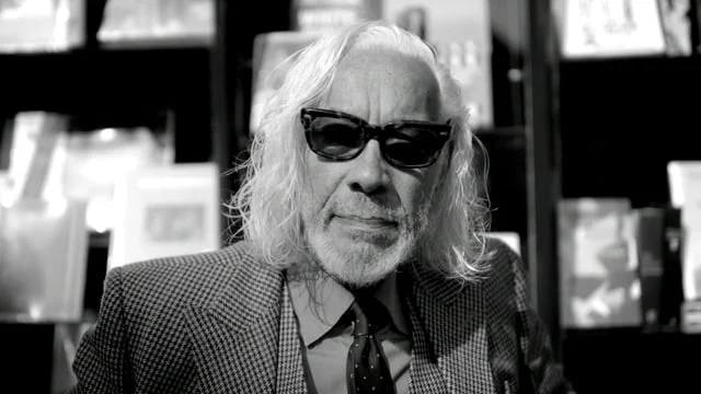   &gt; Huawei - Don't Snap. Shoot.  