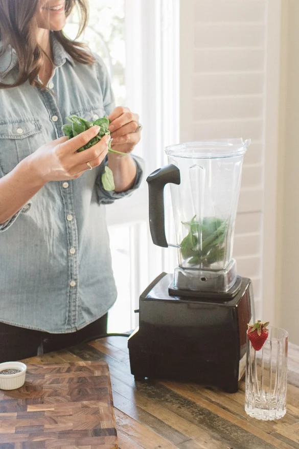 MY DOMAINE Strawberry Basil Smoothie 