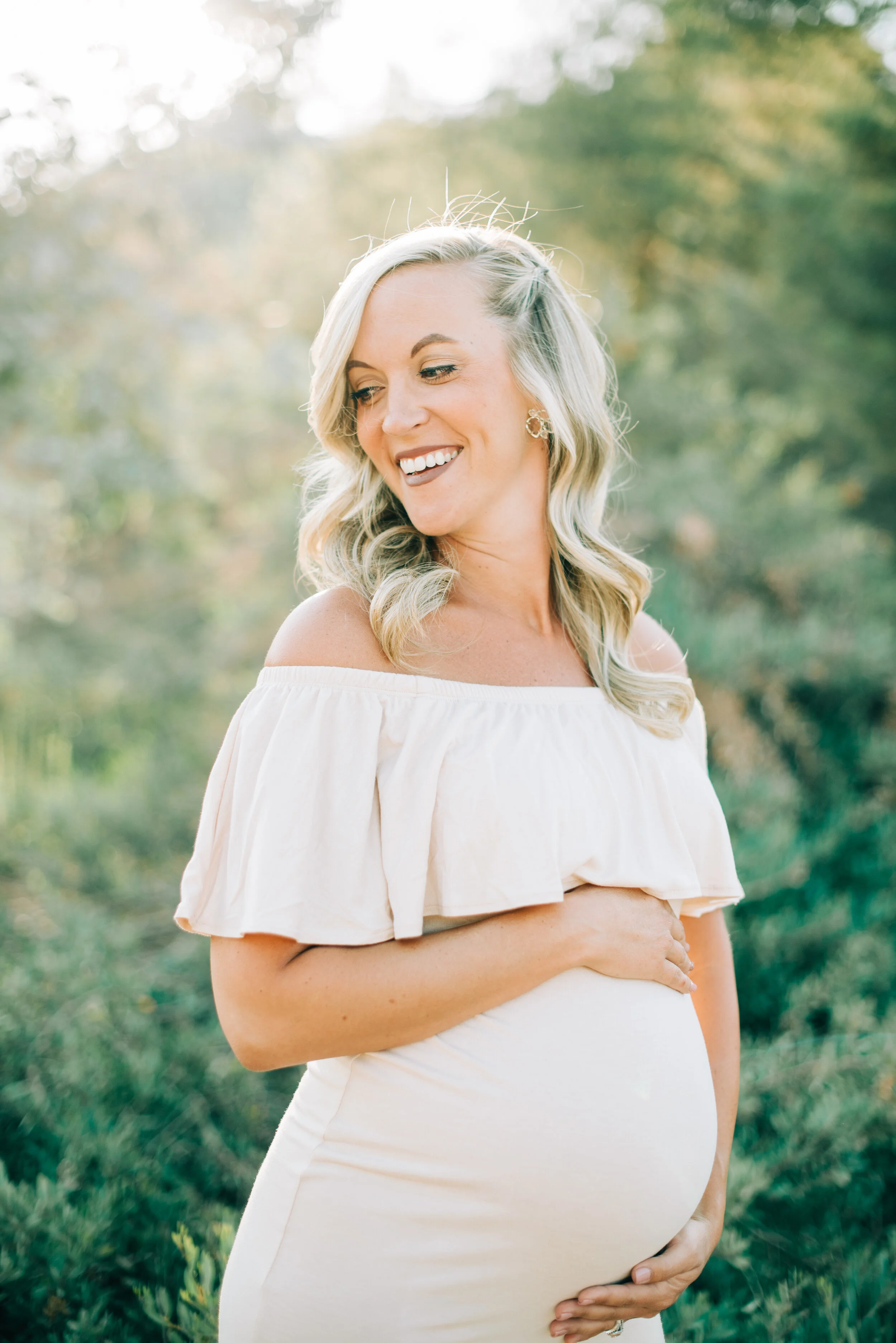 Kolleen's Dreamy Southern California Maternity Session || La Cresta Maternity Session || Stevie Dee Photography