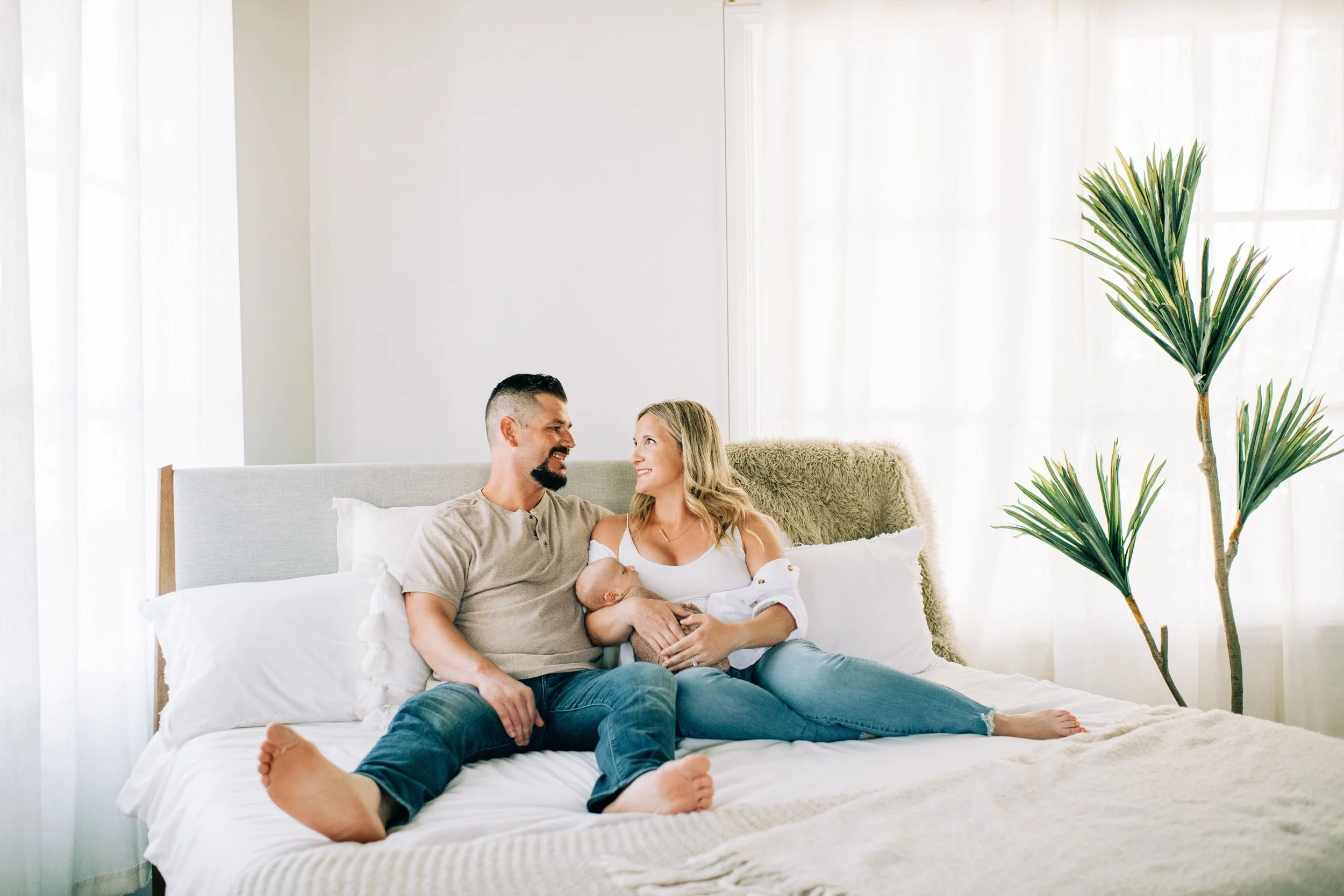 Baby Waylon || Lifestyle Newborn Photos || Stevie Dee Photography