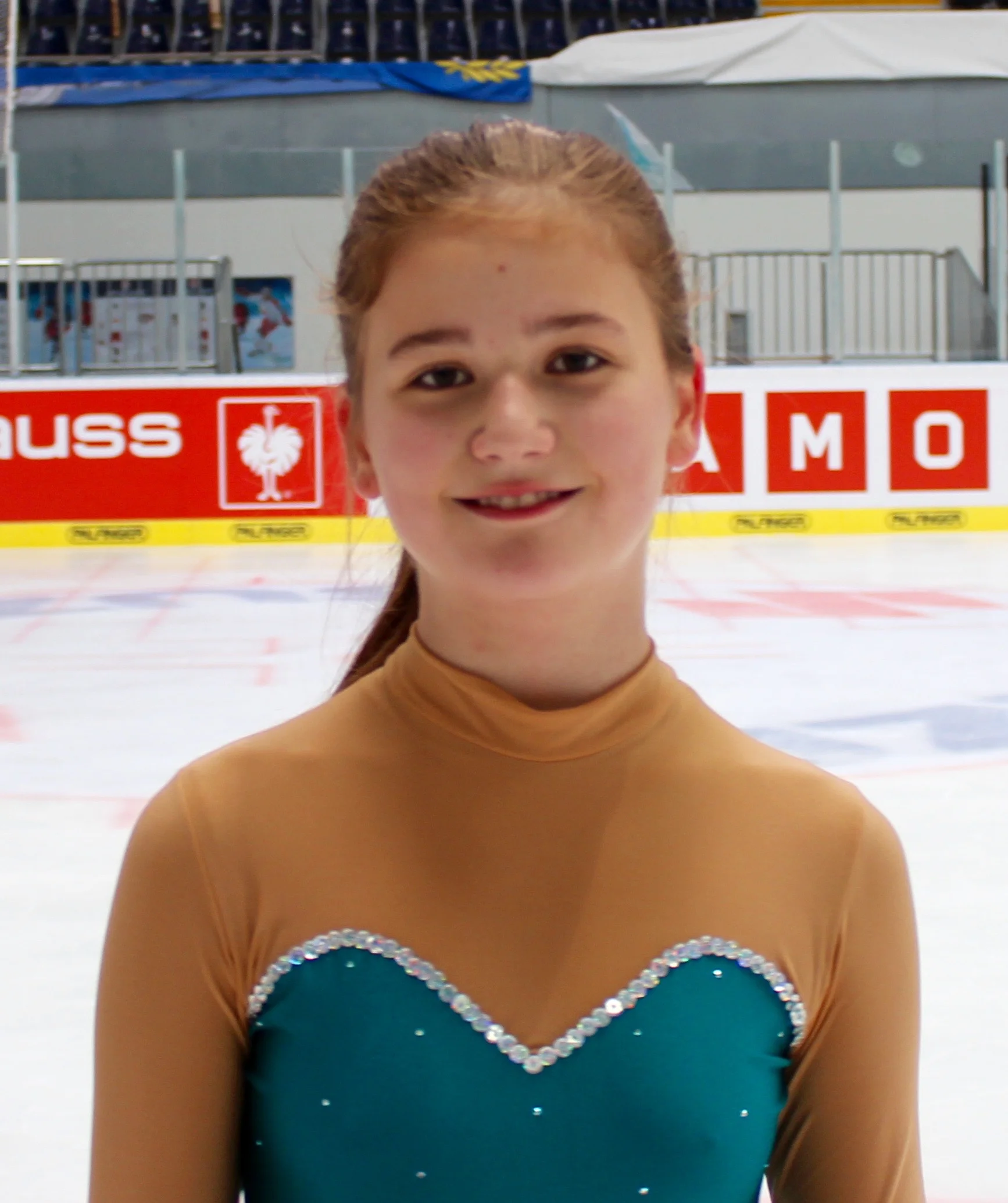 Sara Strainovic Portrait.jpg