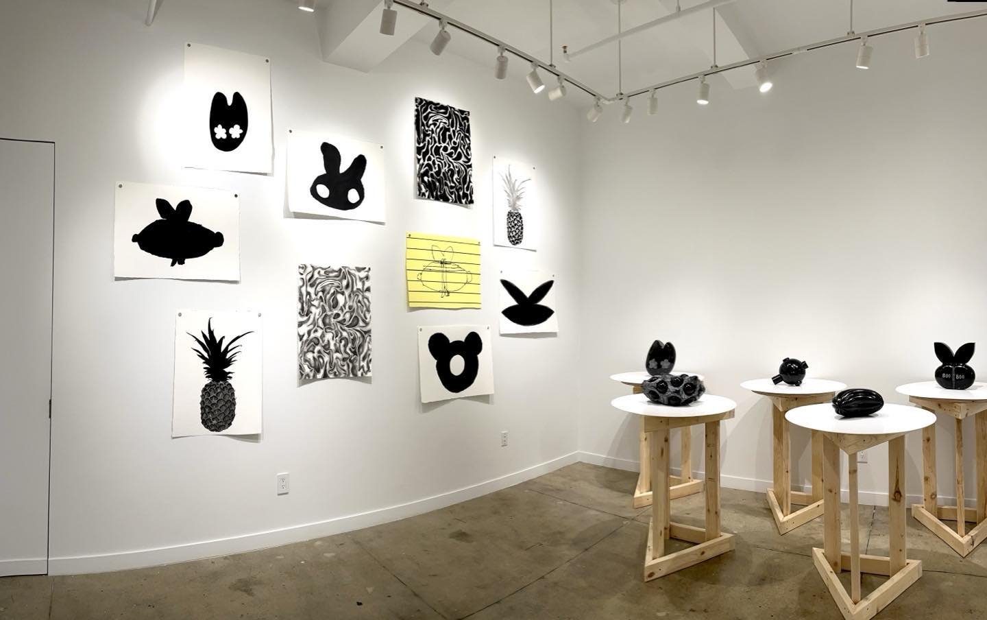 Check out &quot;Oleander: the sweetly scented killer&quot; @project.artspace Black marble sculpture and cast paper prints by me with sculpture &amp; prints by @susangrahamart thru Sept. 13!