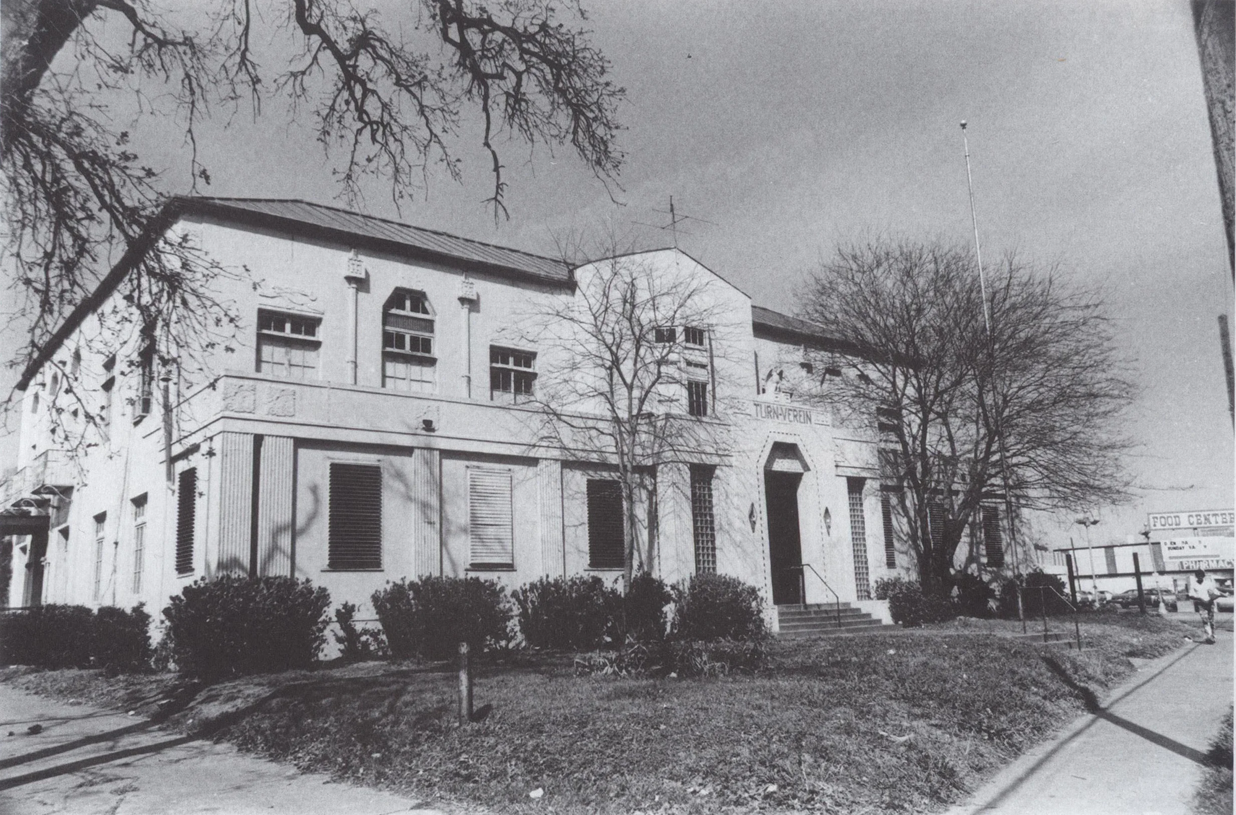 designed by architect Joseph Finger, the Turnverein Clubhouse stood at 5502 Almeda Road. An acknowledged local Art Moderne landmark, The Building was destroyed in 1993. Courtesy HMRC, Houston Public Library.