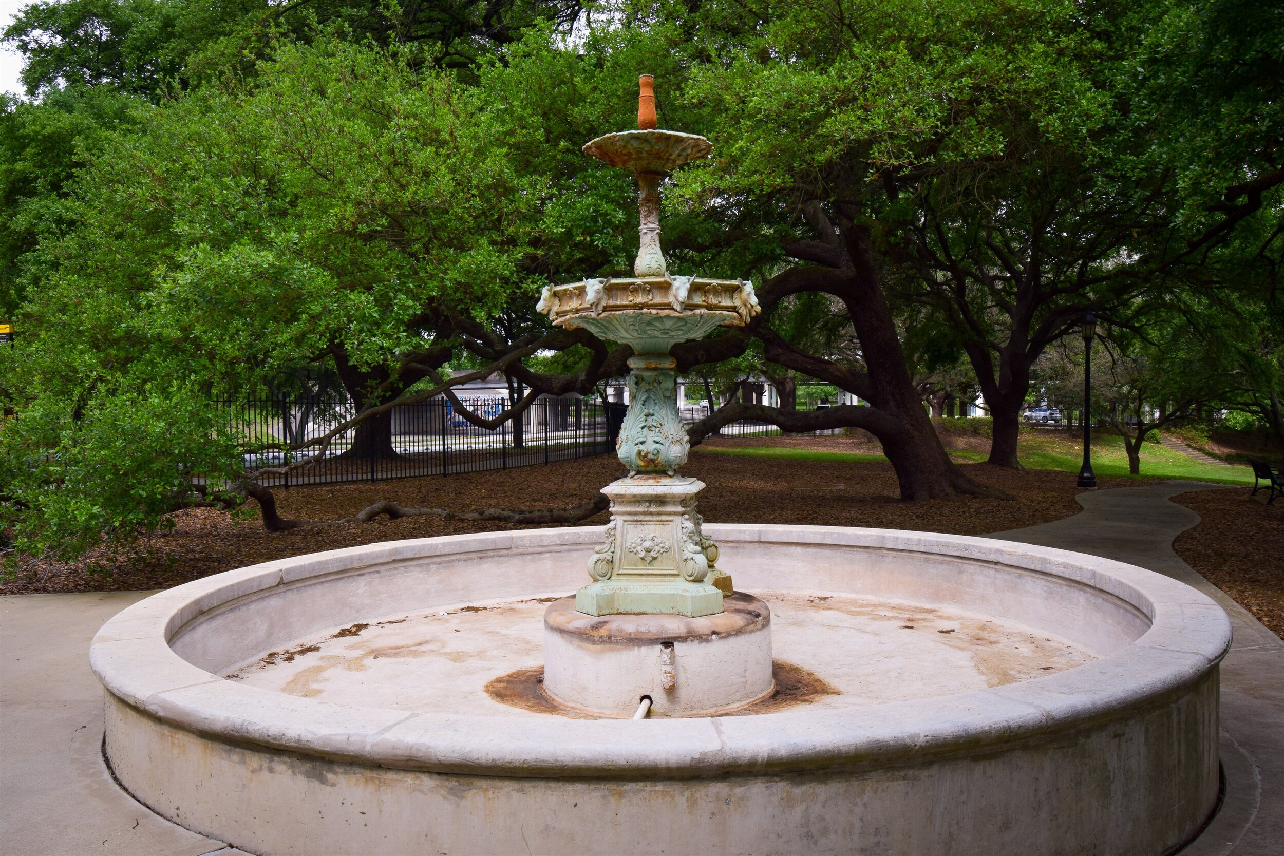 The Heritage Society at Sam Houston Park Fountain 2 HFC 2021.jpg