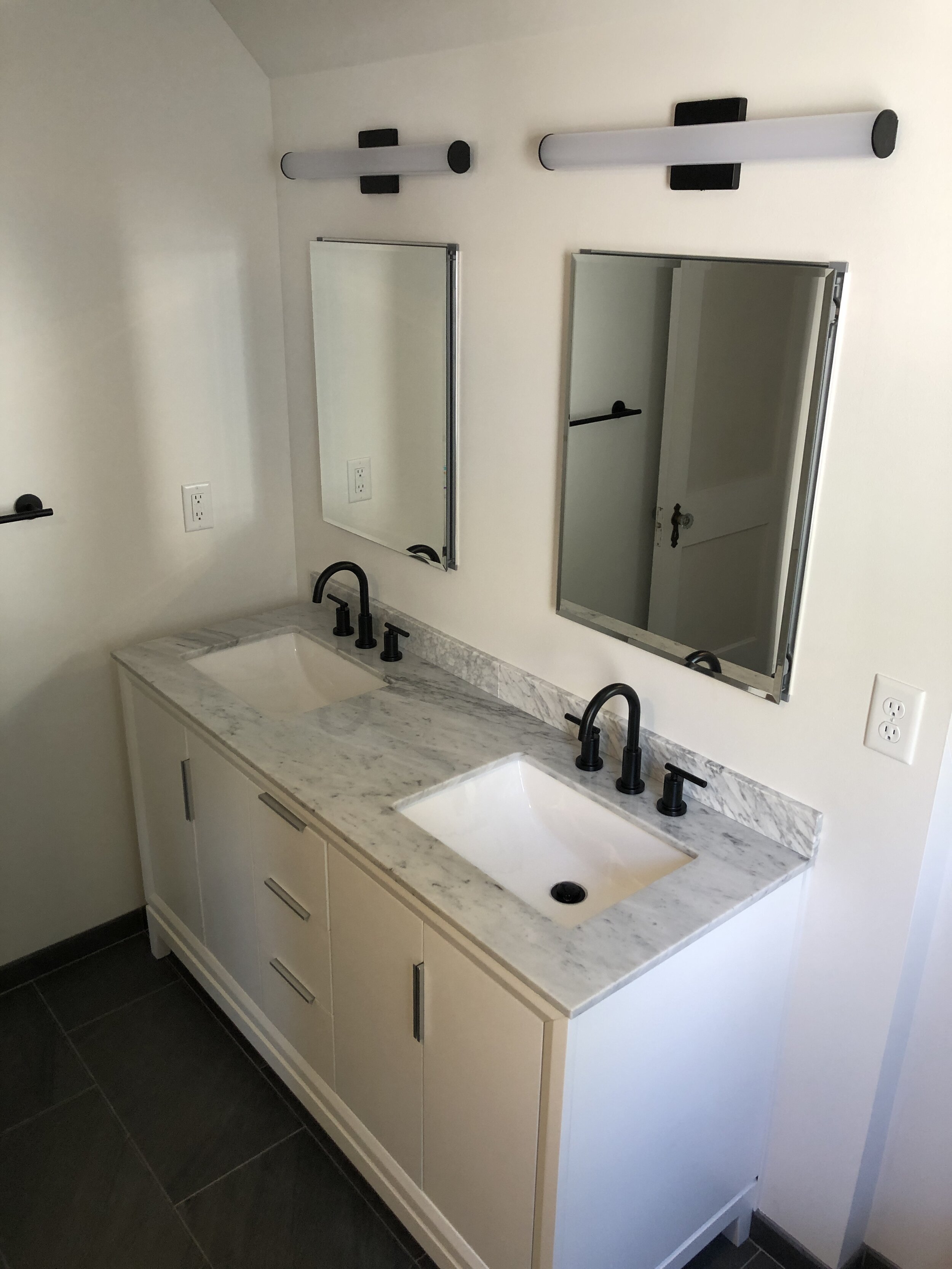 Bathroom Remodel: Lower Burns Park