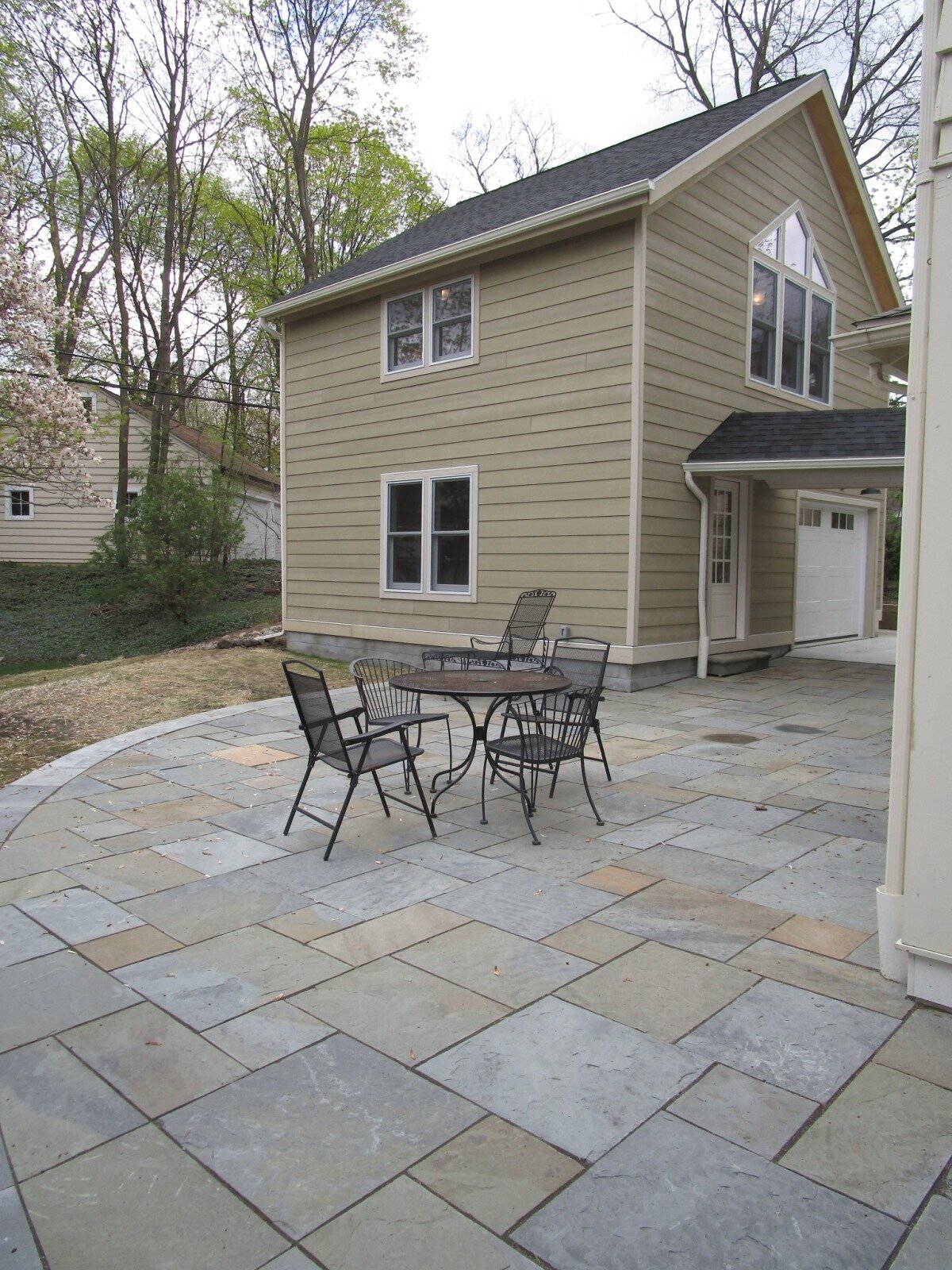 Garage &amp; Study Addition: Ann Arbor Hills