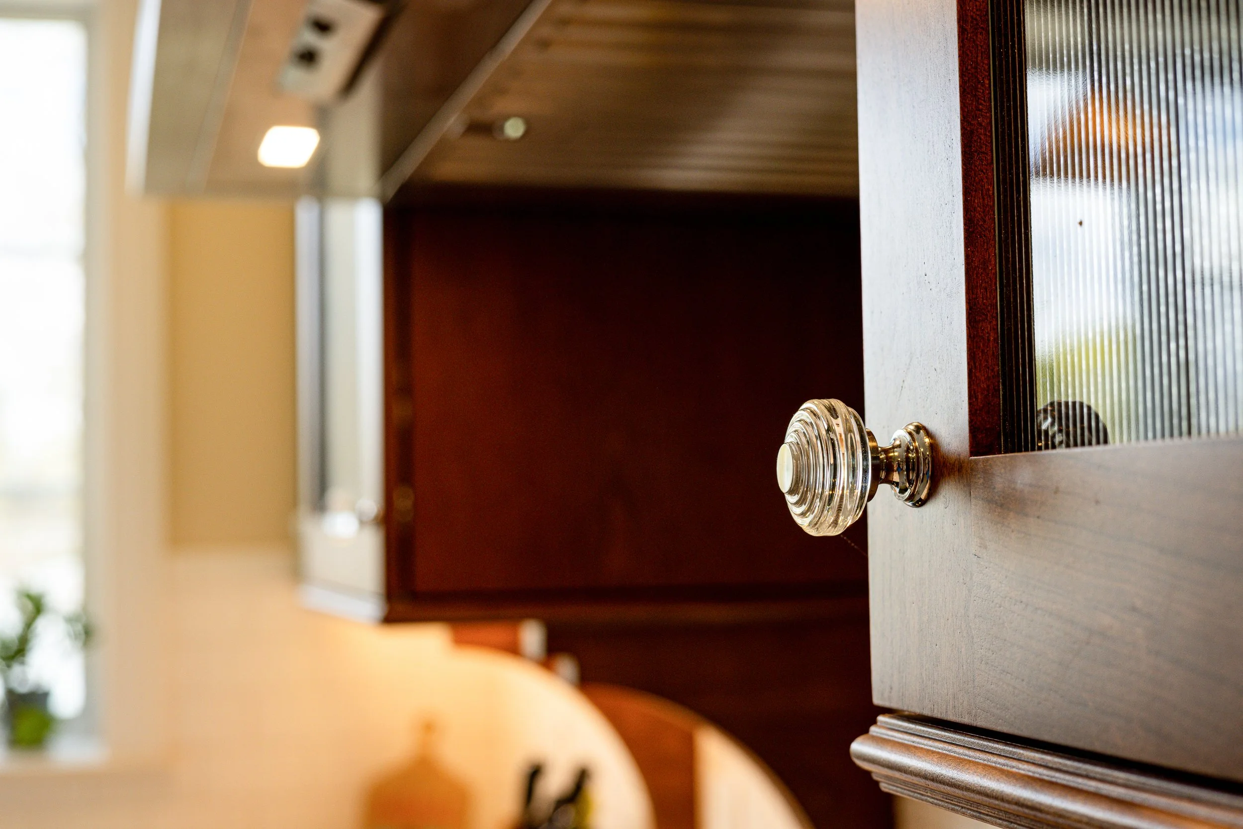 deco-glass-cabinet-door-knob.jpg.jpg
